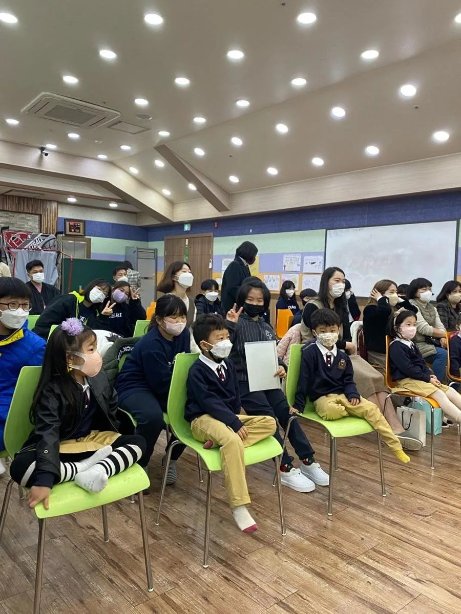 사랑스러운 꼬마 친구들의 입학 사진 3